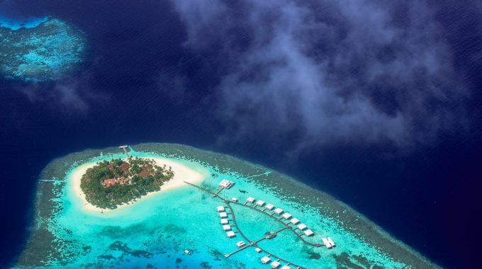 Ukulele in Maldives