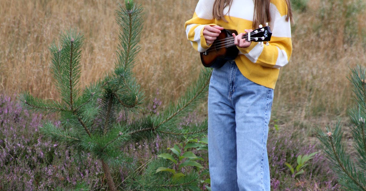 australian-aboriginal-ukulele-hymns-discover-the-ukulele-universe-at