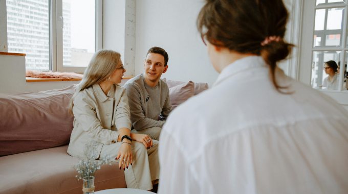 Ukulele therapy for family therapy